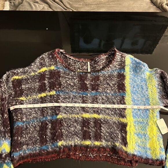 NWT Free people cropped pullover top M - Picture 6 of 10